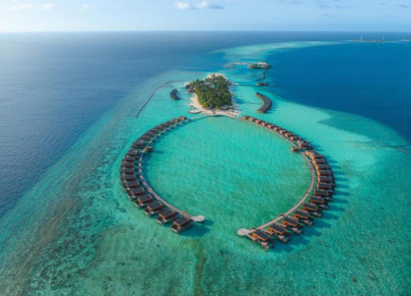 Veligandu Maldives Resort Island , Maldives